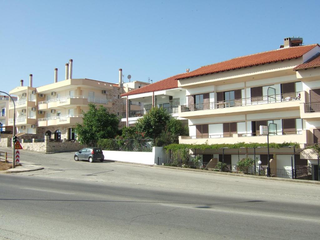 Kiwi Apartments Неа-Фокеа Экстерьер фото